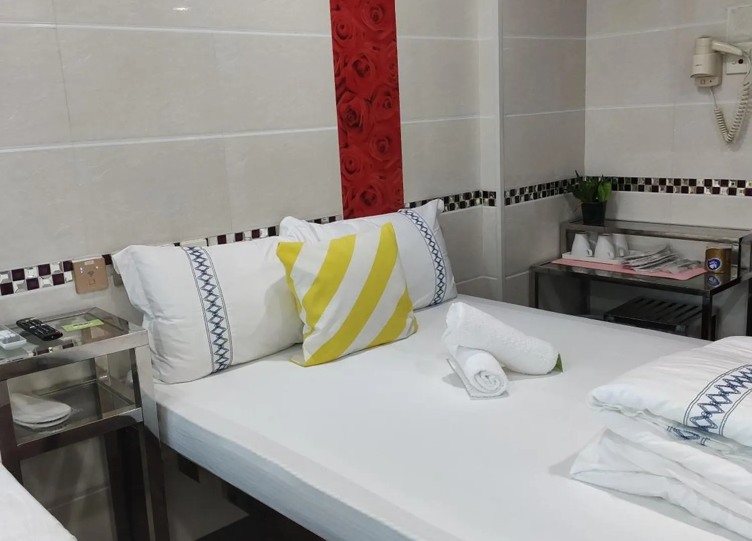 New Peking Guest House Hong Kong 0*,  China